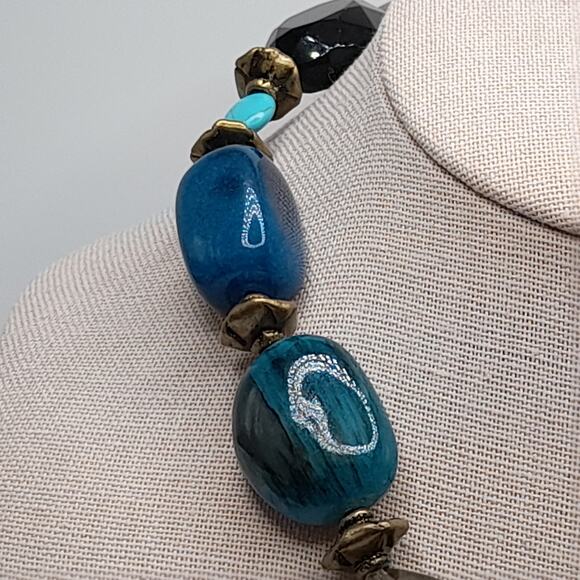 Chico's Turquoise Necklace Chain Tassel, Gemstone Acrylic Glass, 20 Inches - Picture 8 of 13